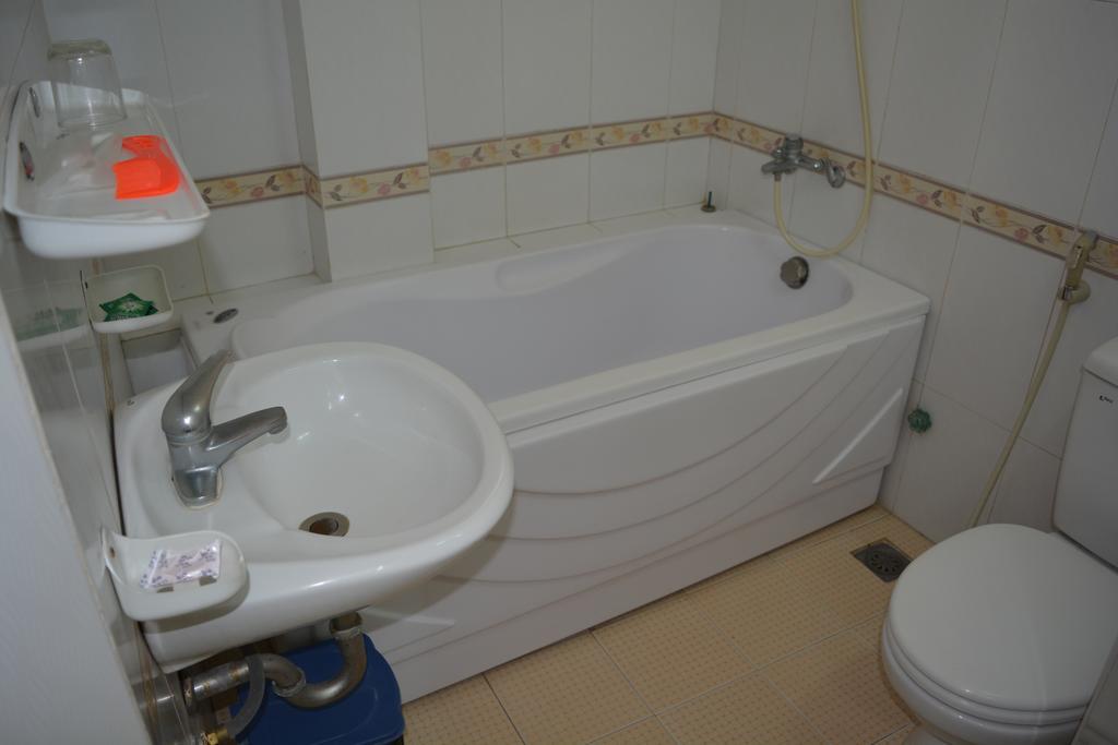 Hoang Cuong Hotel Ανόι Εξωτερικό φωτογραφία